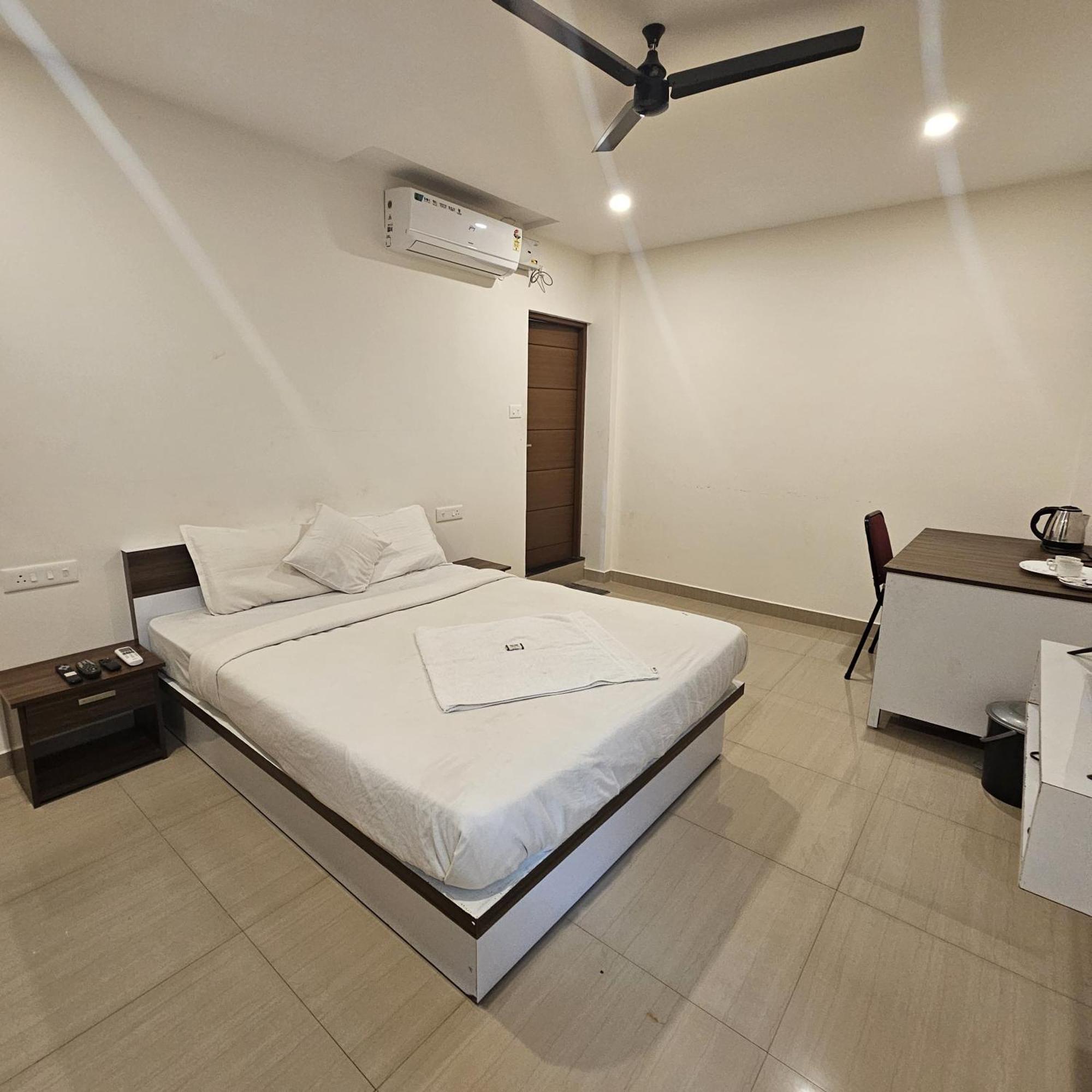 Heres Haut Residency Kochi المظهر الخارجي الصورة