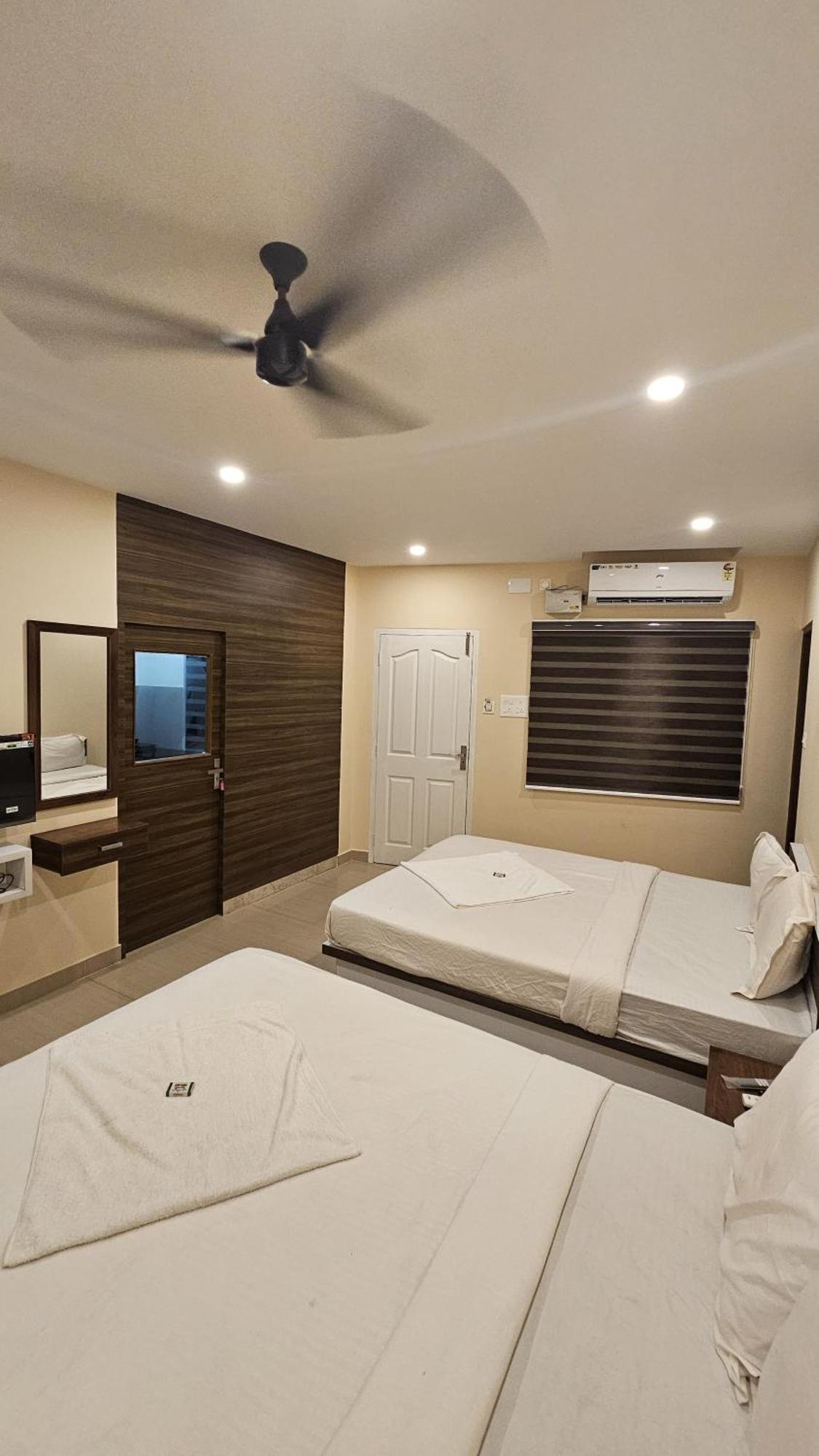 Heres Haut Residency Kochi المظهر الخارجي الصورة
